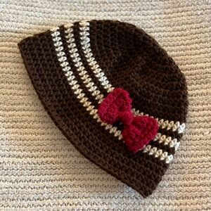 NWT Handmade Beanie Size Small Adult/ Teen